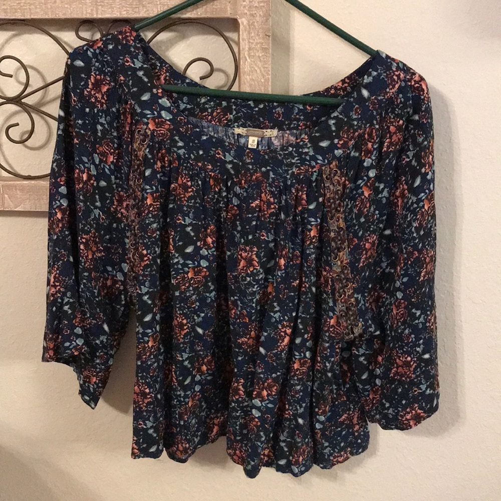 3/4 sleeve top from Buckle